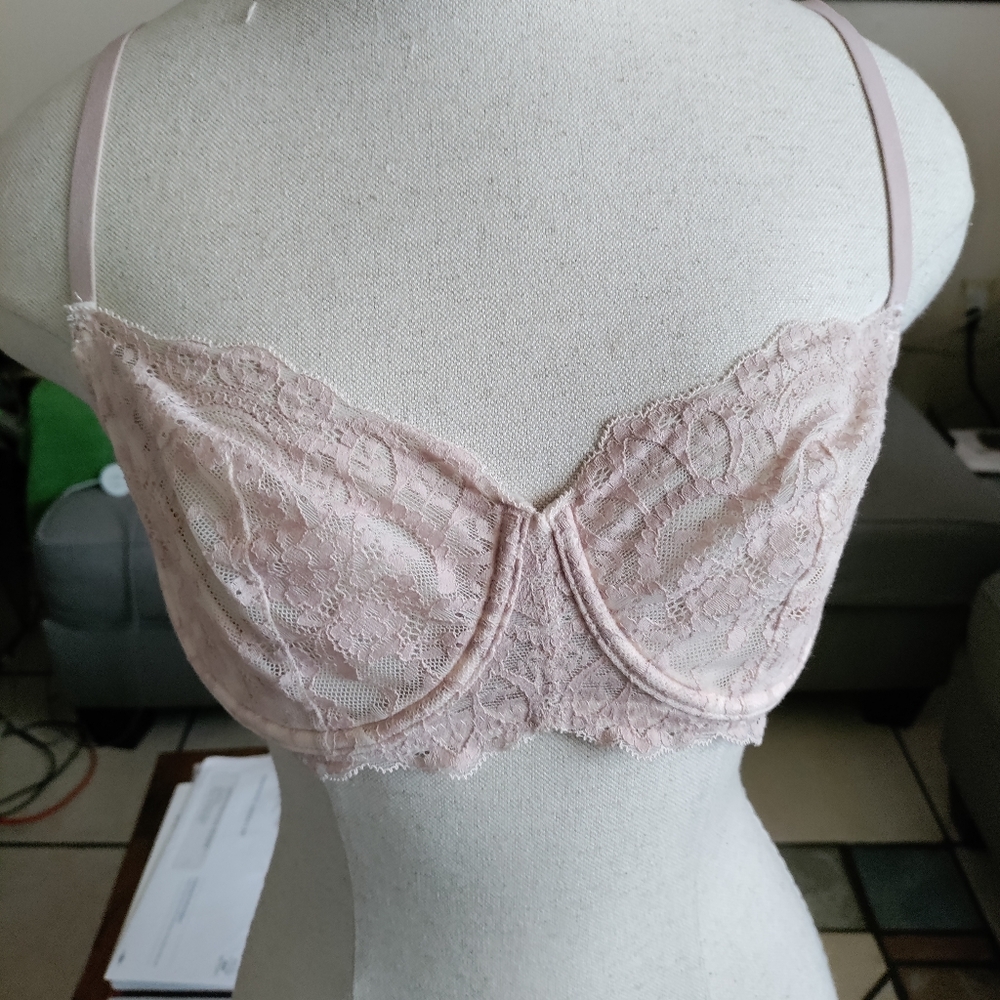 Natori bra - Picture 1 of 6